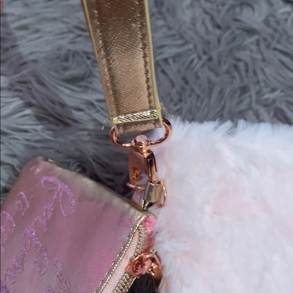 Makeup Bags - Picture 4 of 4